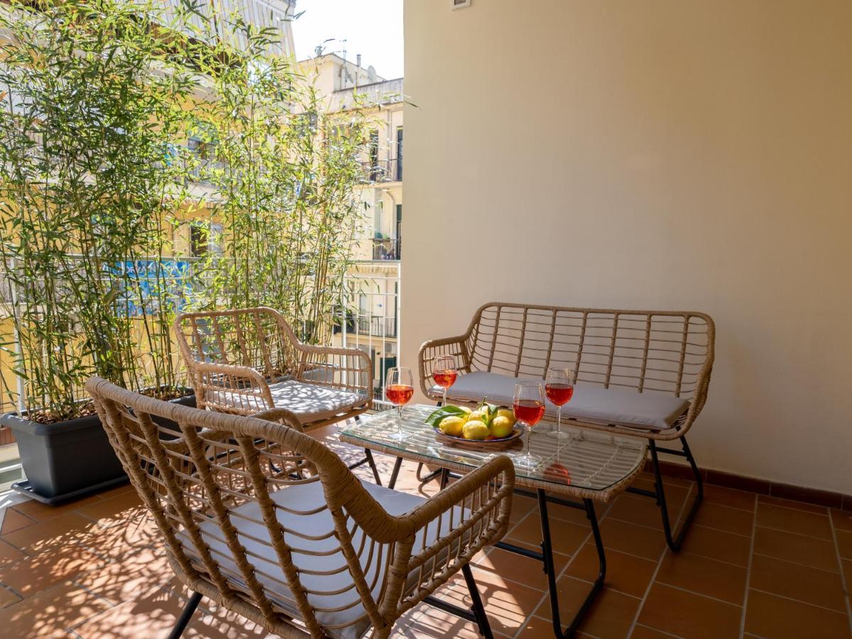 Surya House - Elegant Apartment In سورينتو المظهر الخارجي الصورة