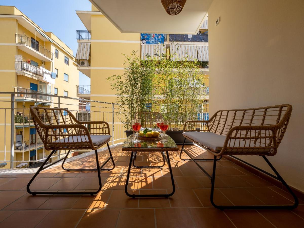 Surya House - Elegant Apartment In سورينتو المظهر الخارجي الصورة