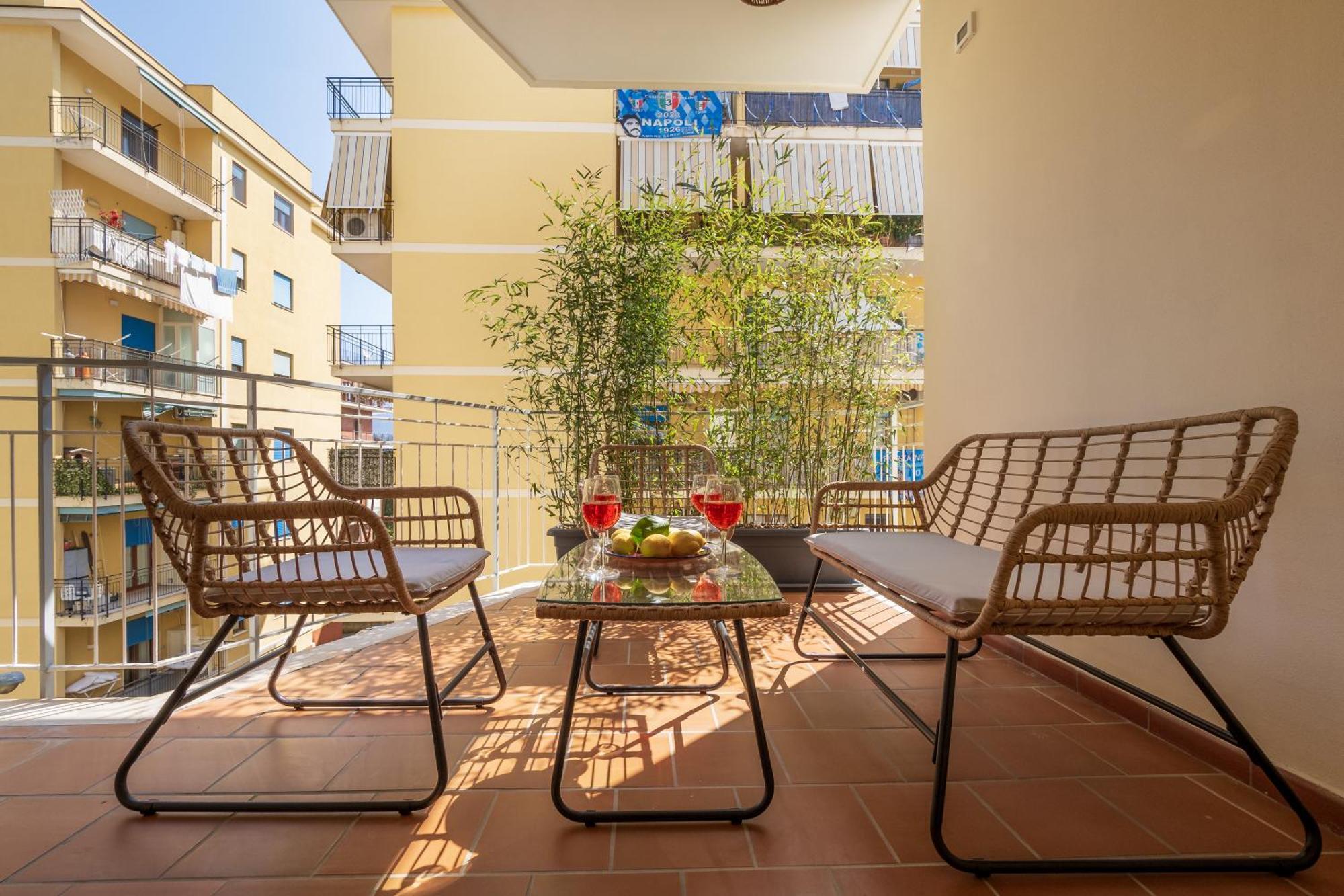 Surya House - Elegant Apartment In سورينتو المظهر الخارجي الصورة